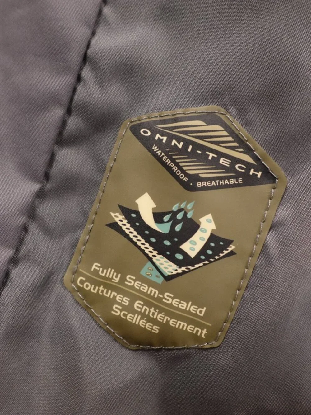 Columbia Watertight Rain Jacket Men’s LT Navy Omni-Tech Packable‎